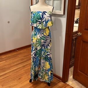 ILLA ILLA  Floral Jumpsuit     NWOT